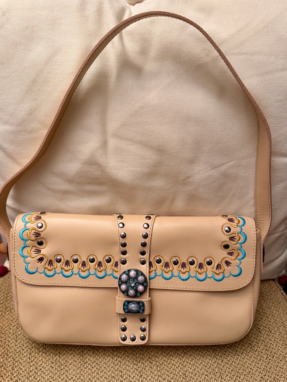 Sharif Studio vintage Western shoulder bag Purse Studded Embroidered.